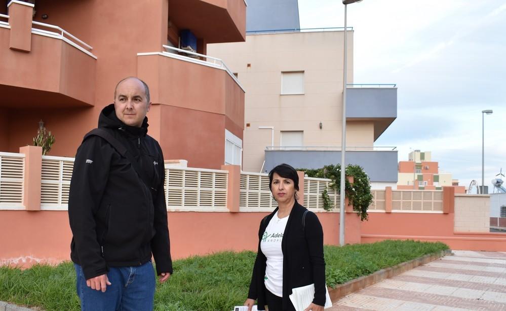 IU Roquetas de Mar pide más seguridad y más equipamientos públicos para el barrio de Buenavista