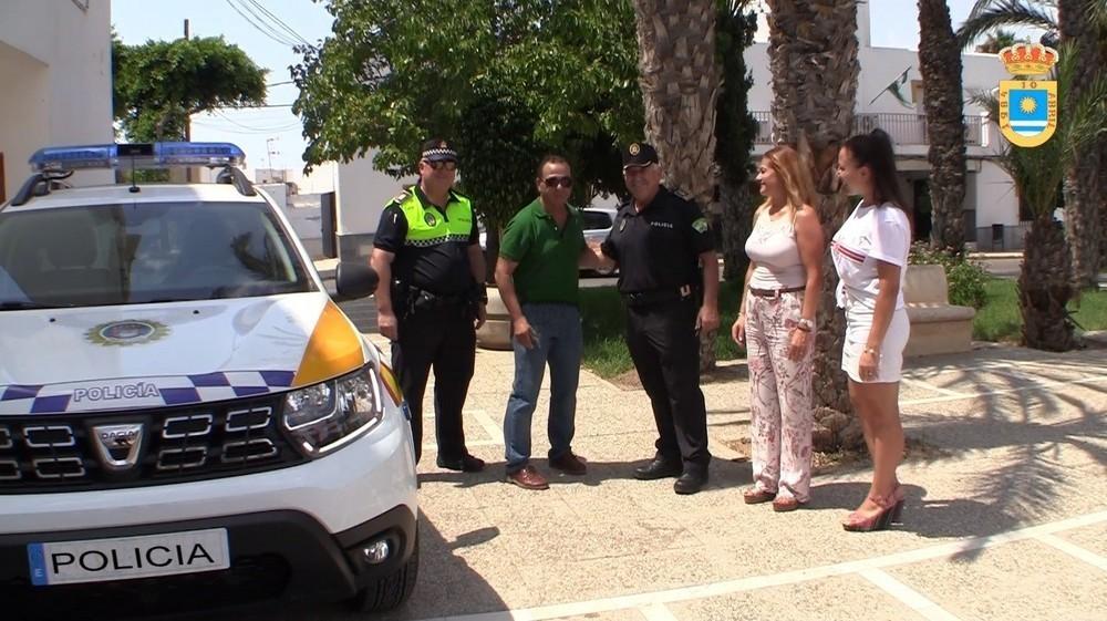 El Ayuntamiento de La Mojonera adquiere un vehículo para la Policía Local y renueva material