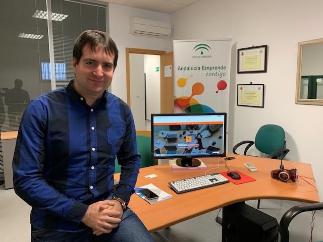 El CADE de Berja aloja a un emprendedor dedicado a los servicios TIC y la creación de páginas web