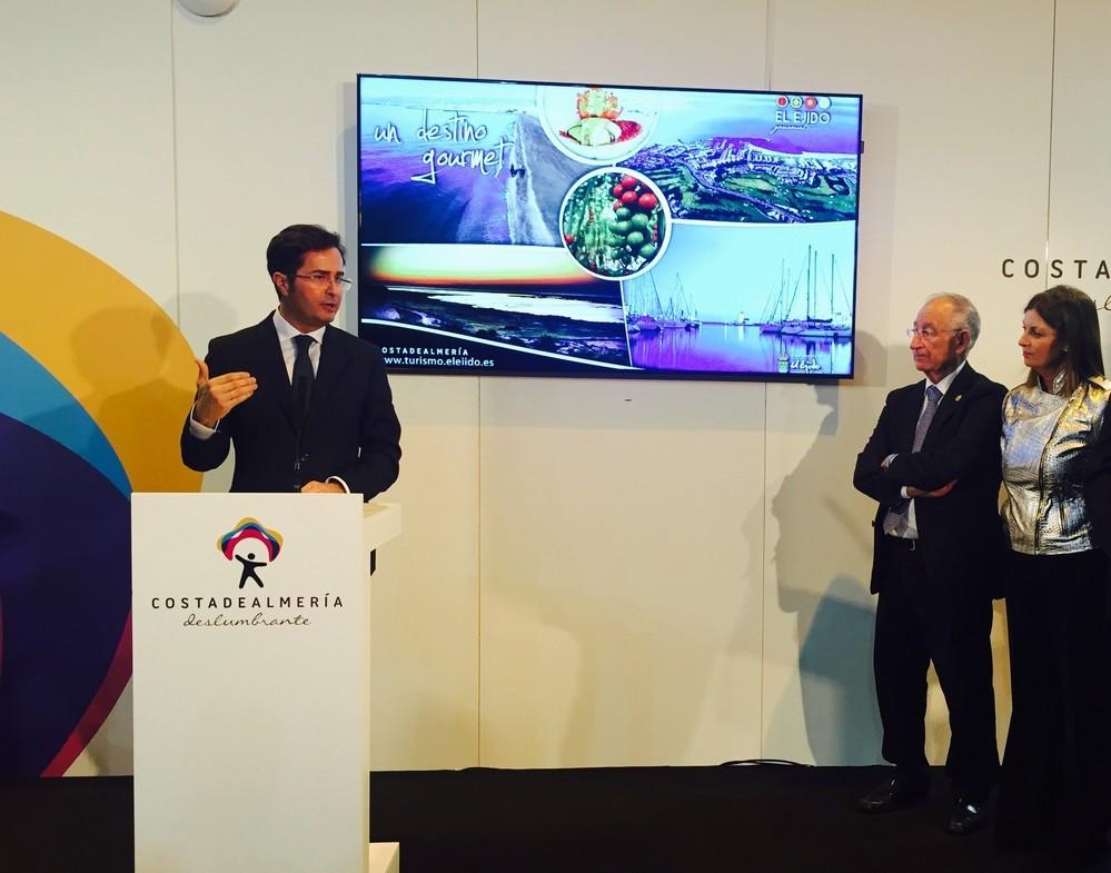 El Ejido pone el acento en FITUR’19 en la oferta cultural con la promoción de su ‘Festival de Teatro’