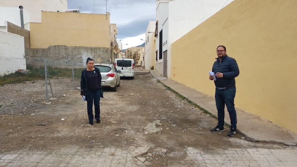 IU El Ejido apuesta por un plan de reasfaltado más justo con los barrios y núcleos urbanos