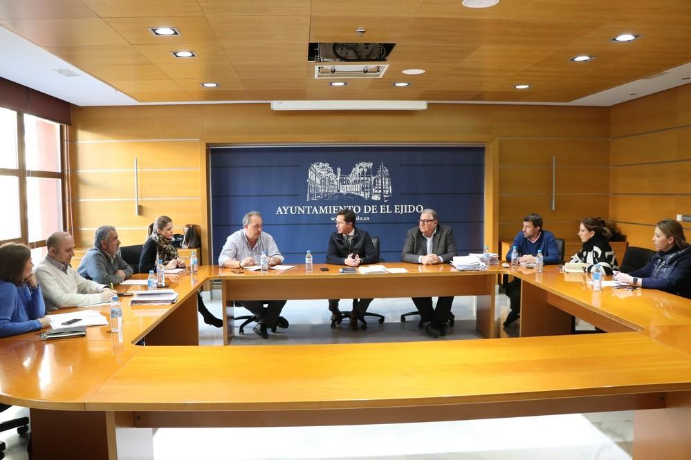 La Junta de Gobierno aprueba el expediente de contratación para la gestión de aceites usados domésticos