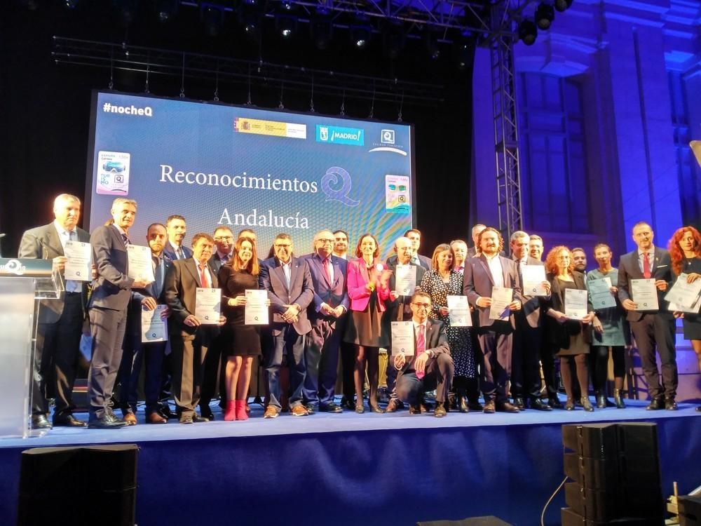 El Ejido recoge sus distintivos ‘Q de Calidad Turística’ para las playas de Levante, Poniente, San Miguel y Balerma