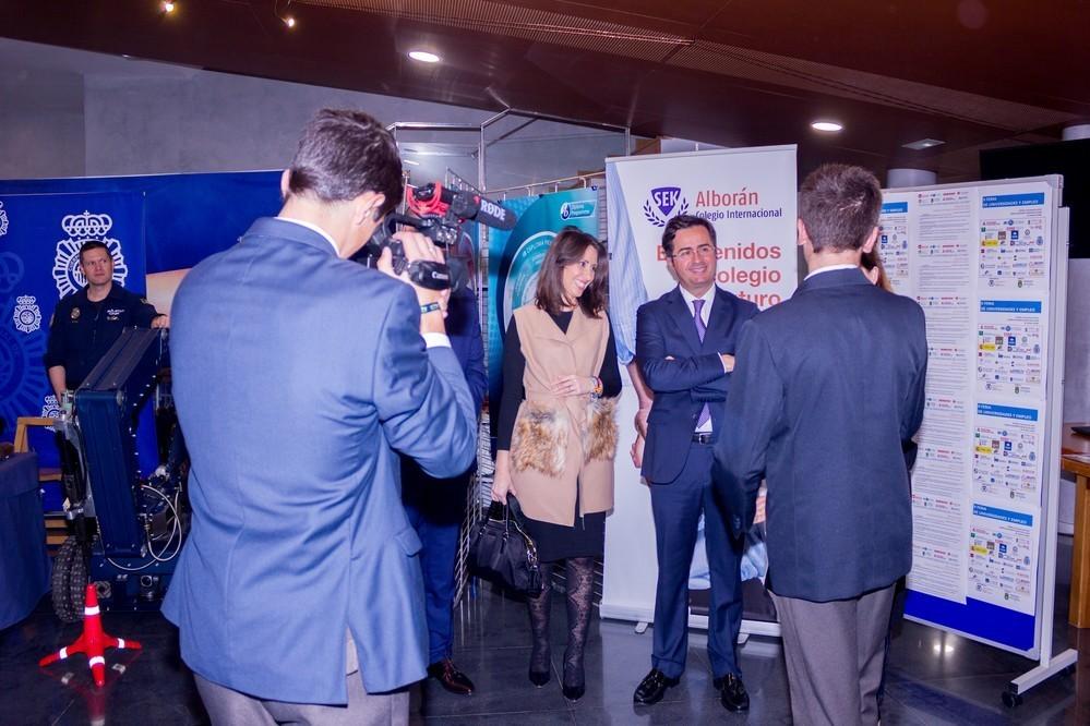 La ‘II Feria de Universidades y Empleo. Sek-Alborán’ asesora a jóvenes en la búsqueda de su futuro académico y profesional