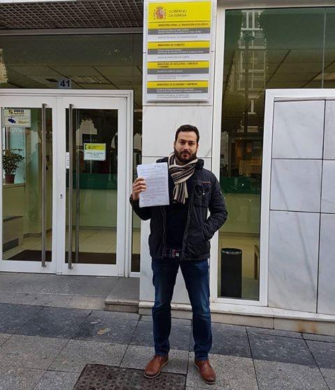 La Plataforma por la Defensa de Balerma inicia los trámites para emprender acciones judiciales demandando documentación acerca de la construcción de espigones en Balanegra