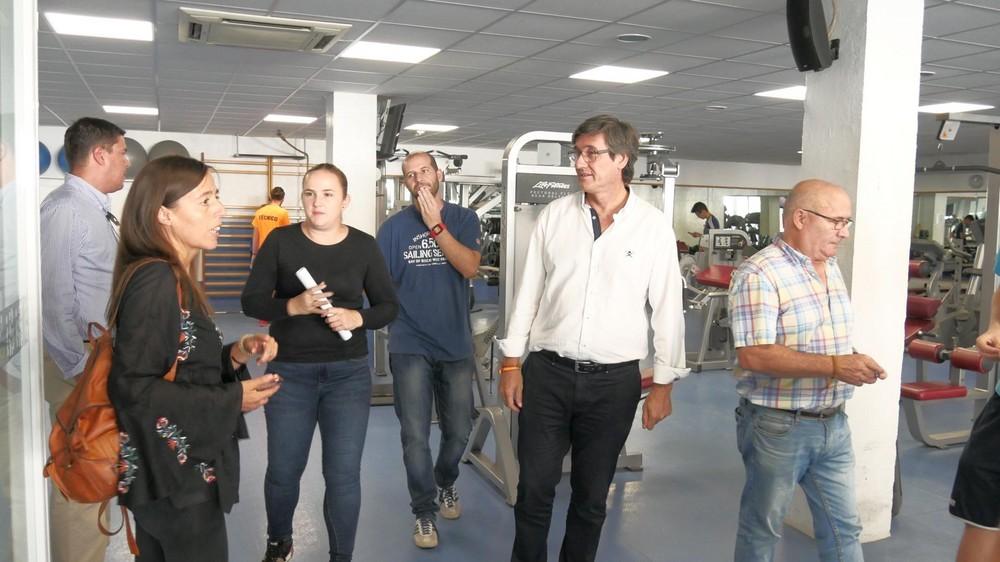 La nueva maquinaria de la Piscina Municipal estará instalada en el plazo de un mes