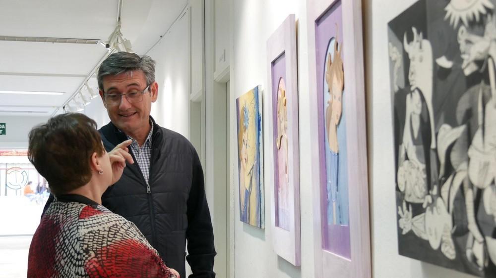 El Centro Cultural acoge la exposición 'Abderitanas de Arte'