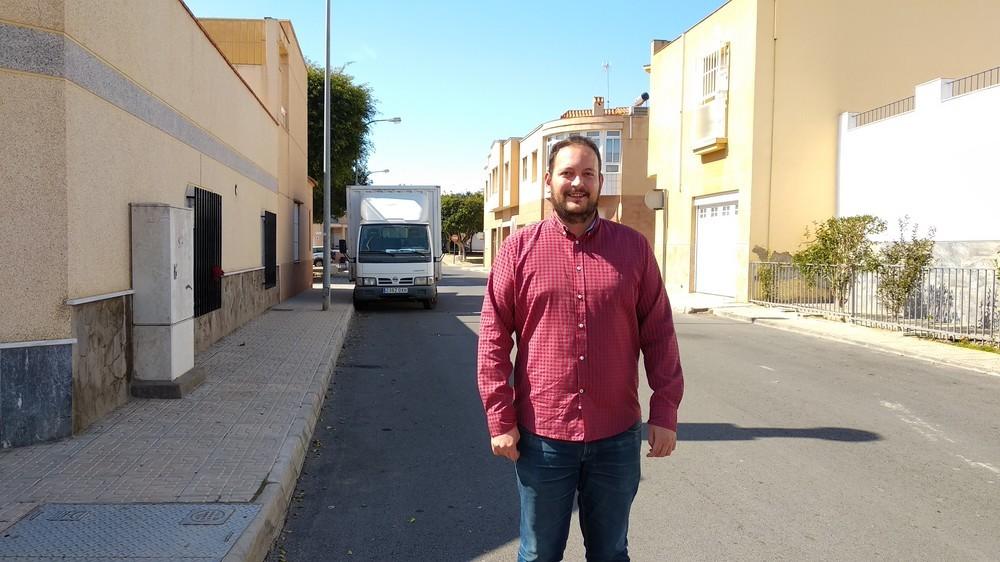 IU El Ejido alerta de la falta de seguridad vial en calles del municipio