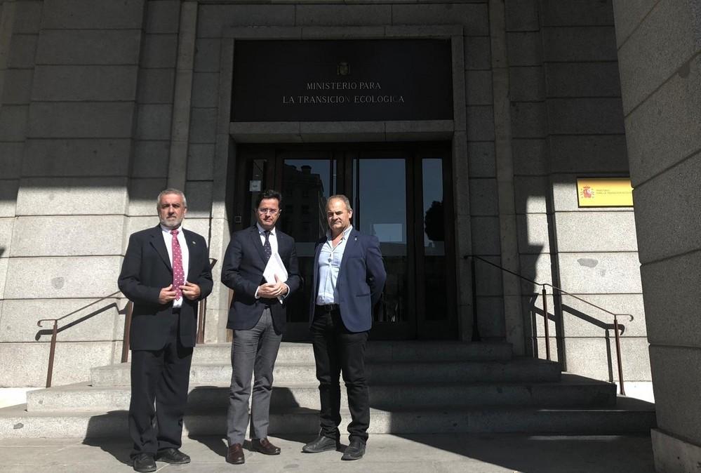 Costas se compromete con Góngora a estudiar de inmediato los efectos de la dinámica del litoral para establecer nuevas medidas para restaurar el litoral de Balerma