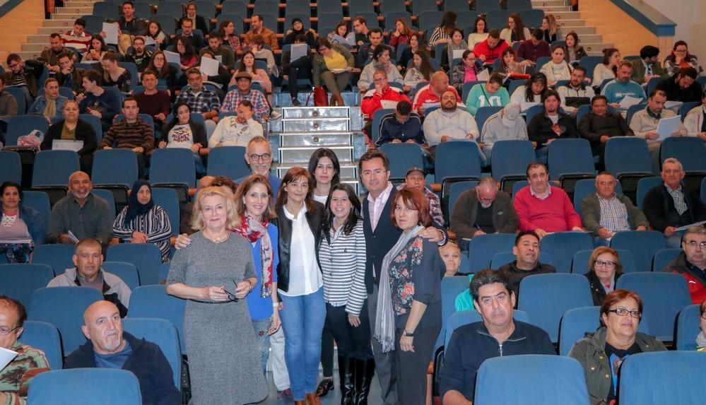 El Ejido incorpora temporalmente a las áreas municipales  151 trabajadores dentro de los programas de empleo de la Junta