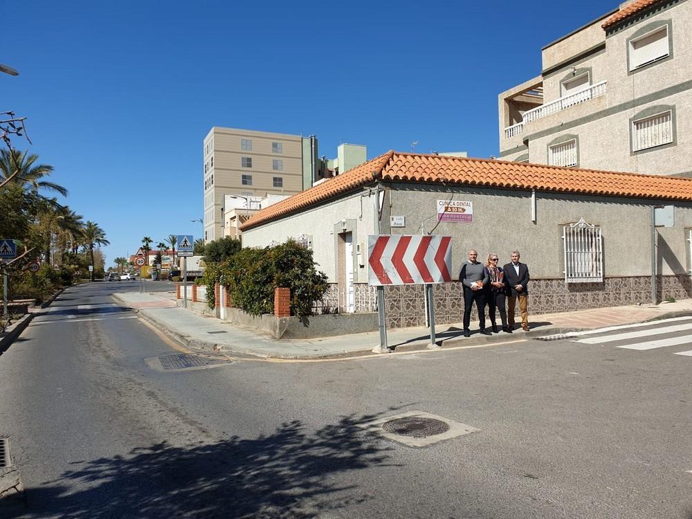 Cs insta al Ayuntamiento de Vícar a que finalice el bulevar casi 13 años después de inaugurarlo