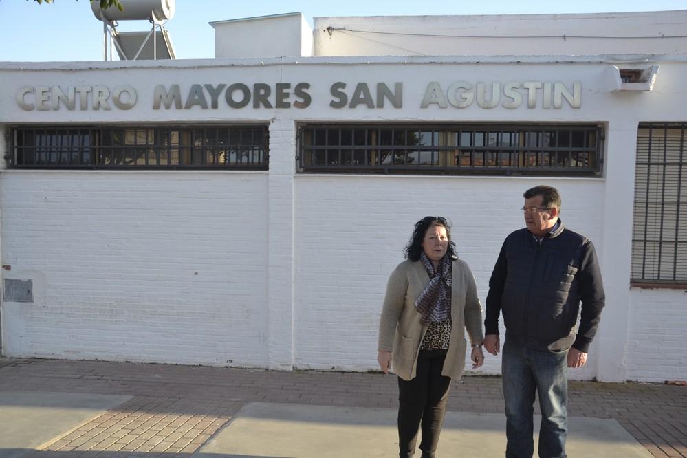 El PSOE de El Ejido reclama la construcción de un aseo en la sala de peluquería del Centro de Mayores de San Agustín