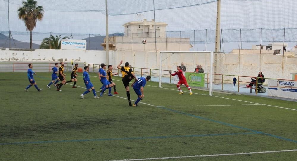 El Berja CF cae en casa ante el Begíjar en un partido donde hubo dos discutidos penaltis