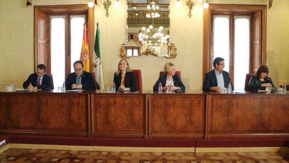 El Ayuntamiento de Adra será entidad colaboradora del programa de rehabilitación de viviendas