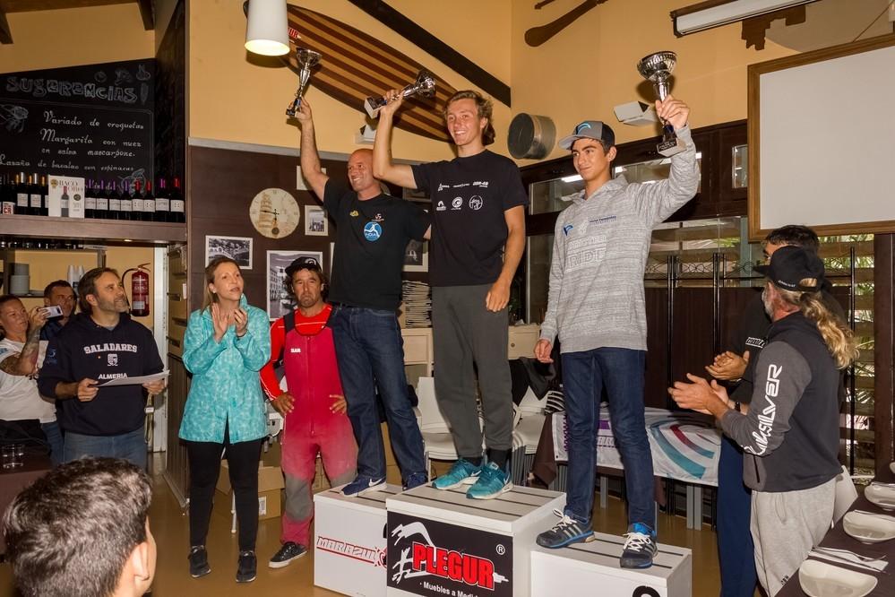 James Battge, Fernando Martínez y José Antonio Casanova se suben al pódium de la 'Culoperro'