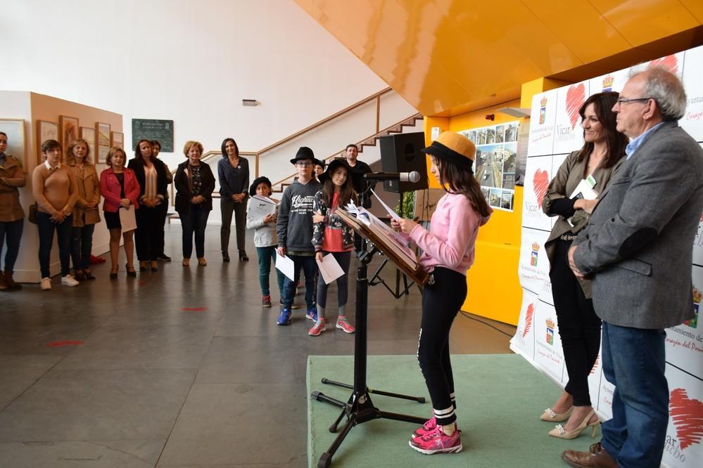 Con lecturas de 'Platero y yo' se da comienzo en Vícar a cuarenta días de actividades de fomento a la lectura, con la XIX Antorcha de las Letras