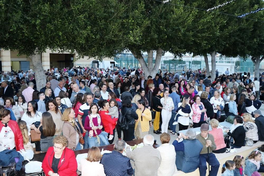 Este sábado se repartirán unos 1.300 kilos de habas, 360 kilos de tocino y 2.500 bollos de pan en la ‘Fiesta de las habas’