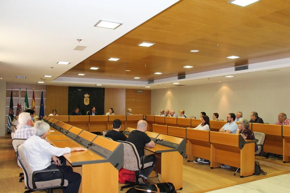 El Consejo Municipal de Mayores informa a las asociaciones del municipio de las actividades para la Semana del Mayor