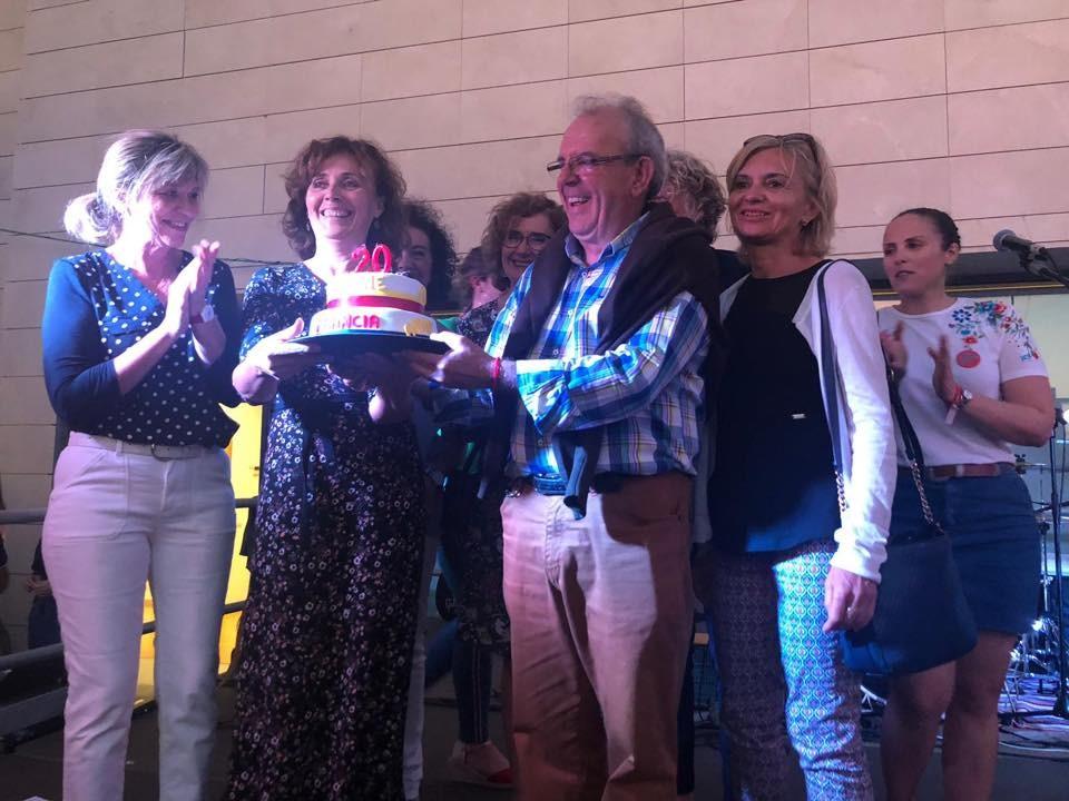 El Liceo Jeanne d' Arc de St. Sylvain D’Anjou y el IES Puebla de Vícar oficializan sus veinte años de intercambio con una fiesta de convivencia