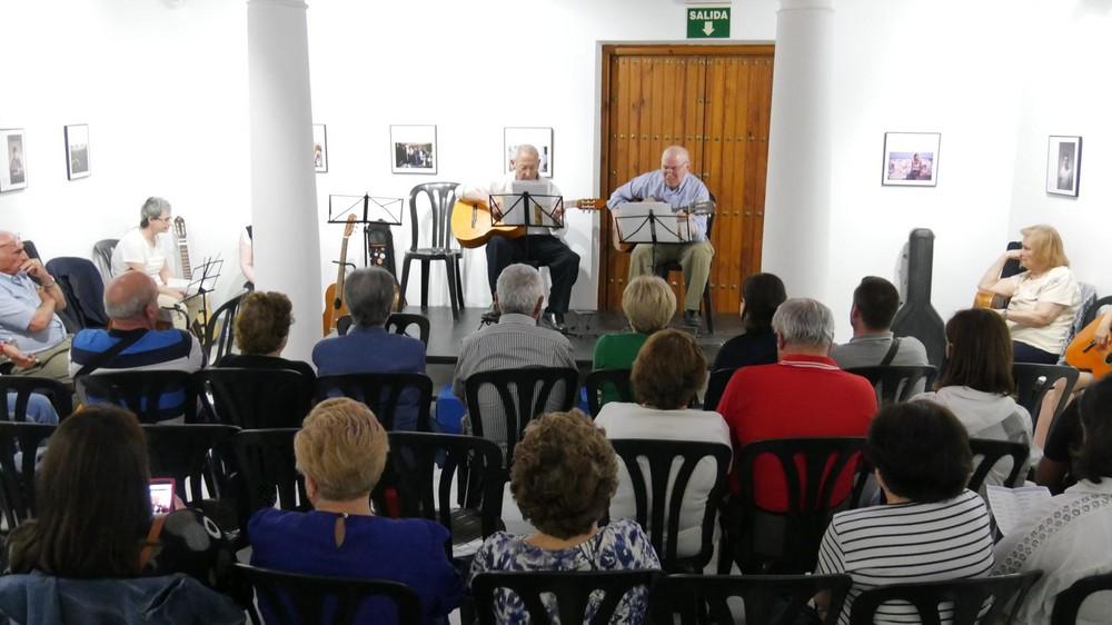 El Taller Municipal de Guitarra de Adra ofrece un concierto como broche a la temporada