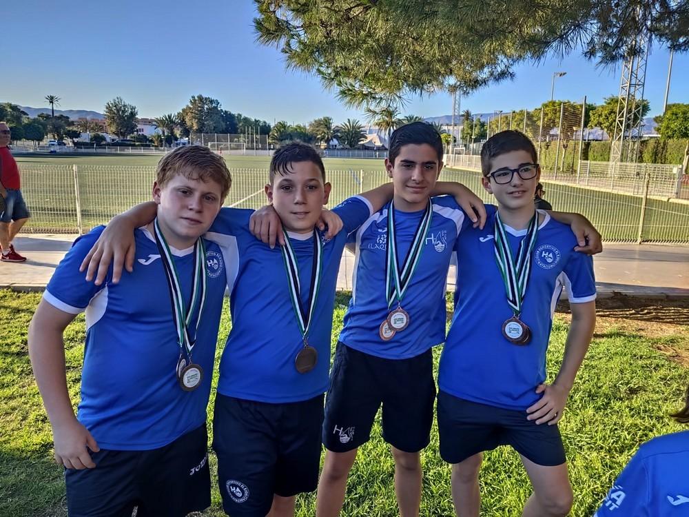 Los benjamines y alevines del H2O se cuelgan cuatro metales en el  XIX Trofeo CN Almería