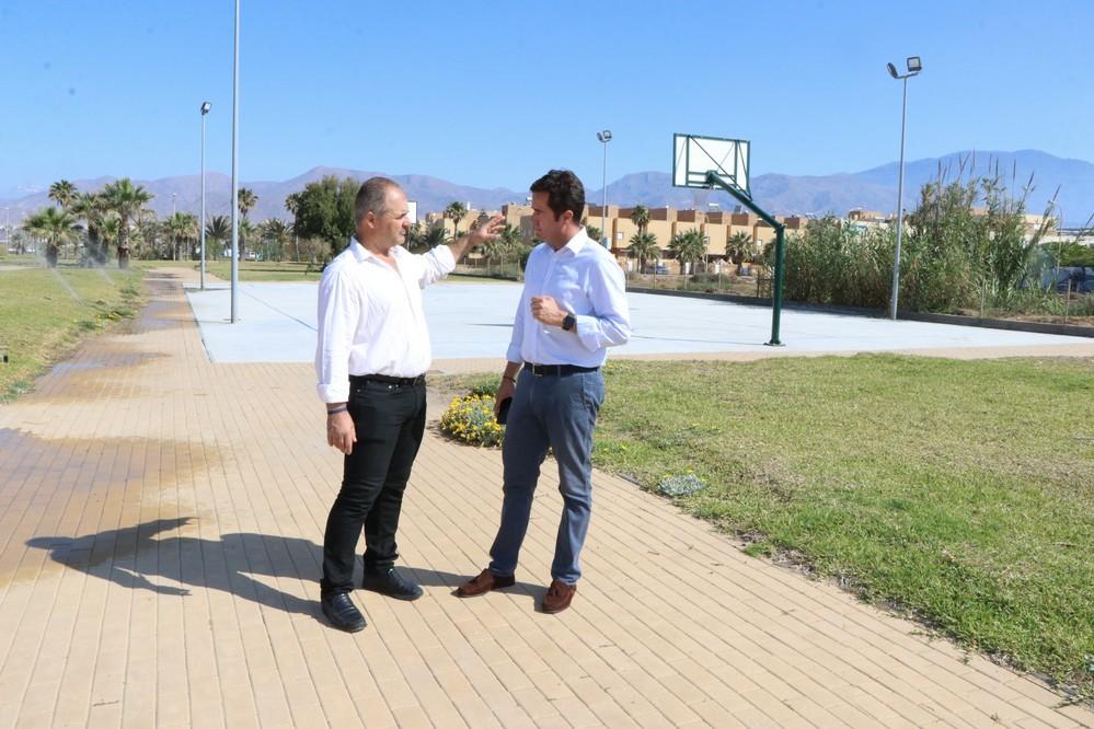 Balerma ya cuenta con una pista de basket de uso libre