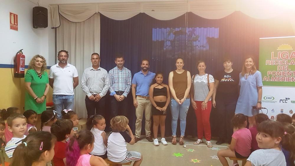 Más de un millar de escolares recogen unos 55.000 kilos de envases ligeros dentro de la ‘II Liga del Reciclaje del Poniente Almeriense’