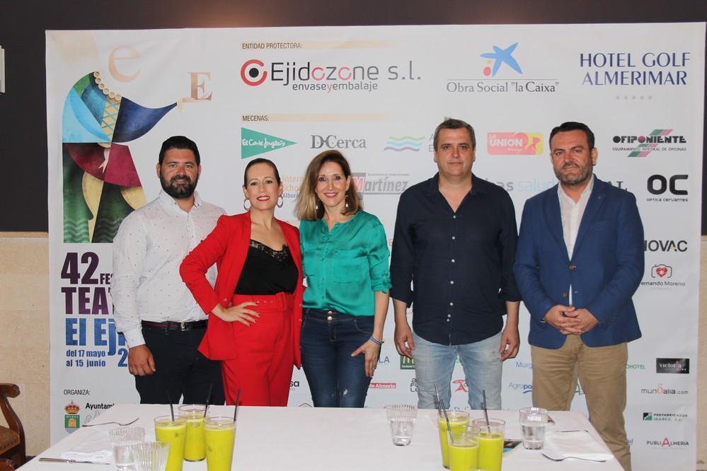 El Teatro Comestible de La Costa ‘atraca’ en el Puerto Deportivo de Almerimar fusionando gastronomía y música