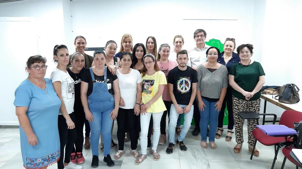 AFAMMER clausura en Adra el curso de Atención Sociosanitaria a Personas Dependientes