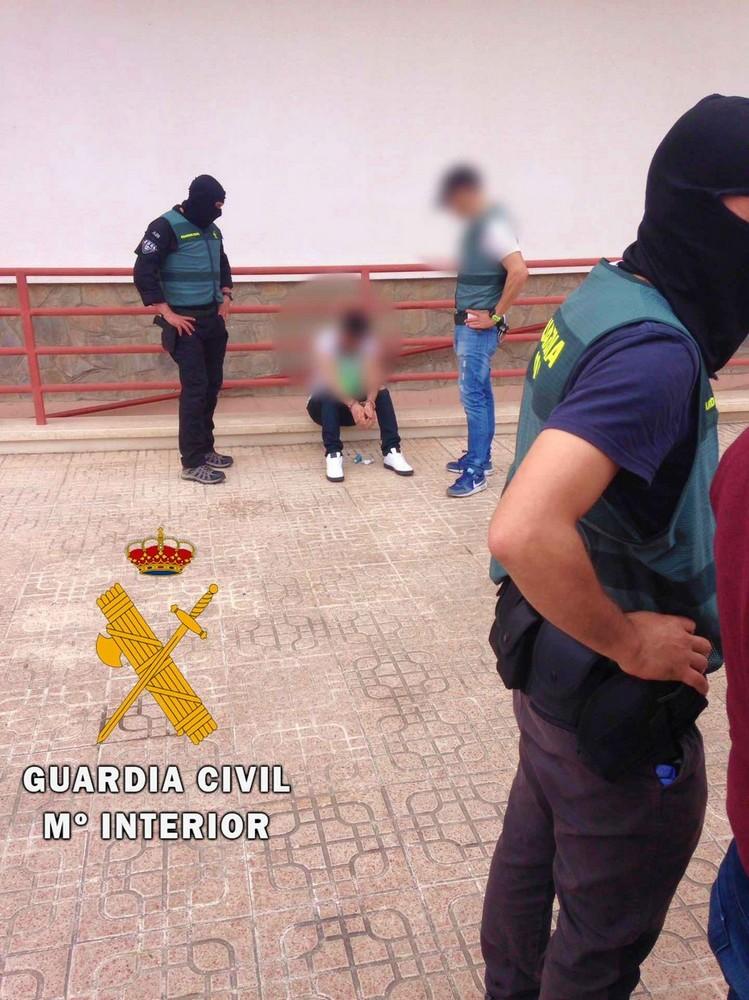 La Guardia Civil detiene en Balerma al líder de una organización criminal dedicada al tráfico de drogas en Bélgica