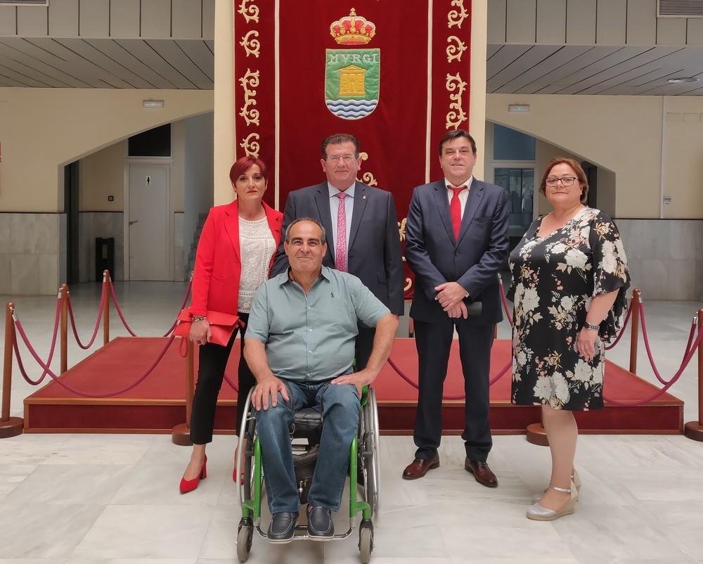 El PSOE desea que este mandato traiga “aciertos de todos” para que El Ejido salga del estancamiento que padece desde hace años y recupere “el liderazgo que merece”