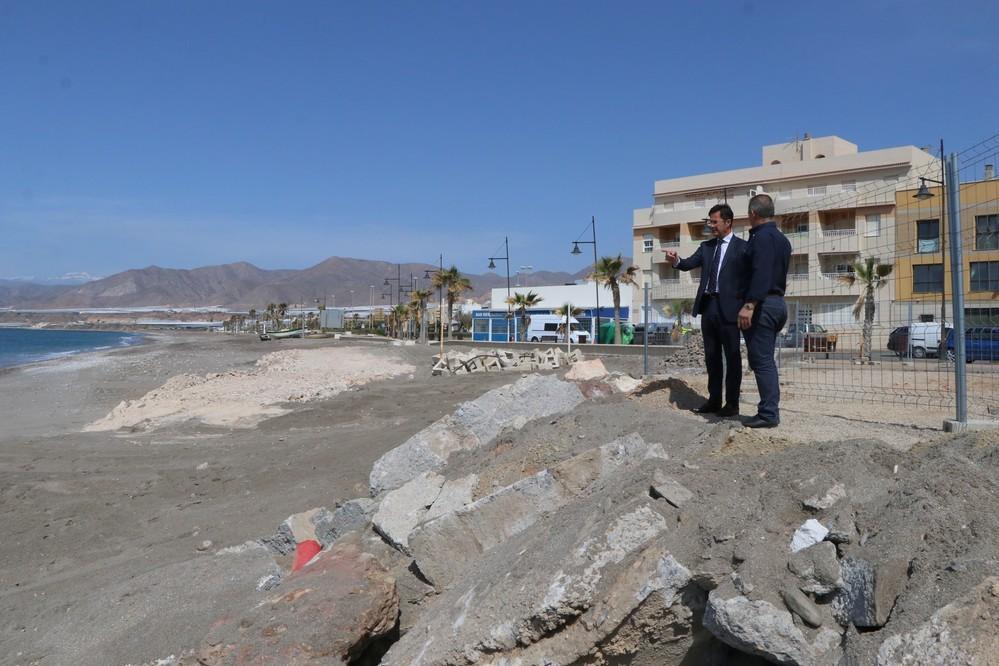 Góngora solicita a la Dirección Provincial de Costas que atienda las reivindicaciones planteadas por los vecinos de Balerma