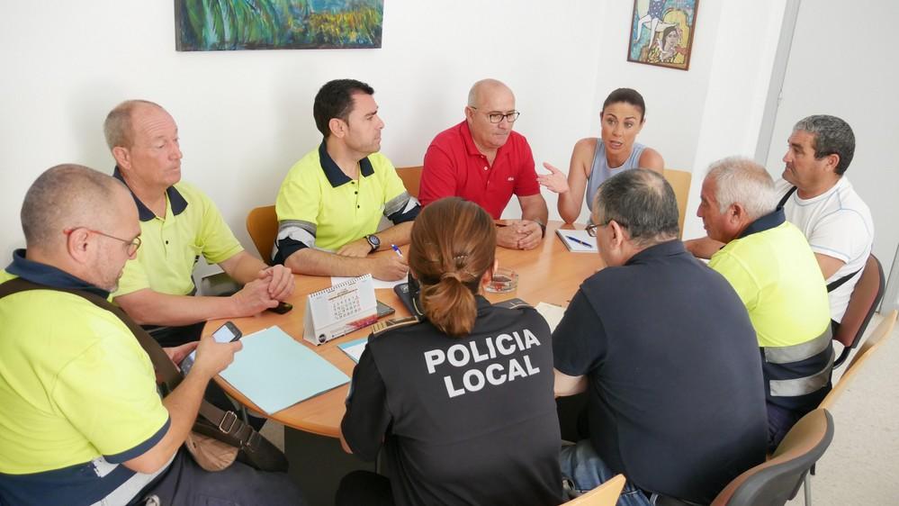 Las Playas de Adra se preparan para San Juan con un dispositivo especial de seguridad y limpieza