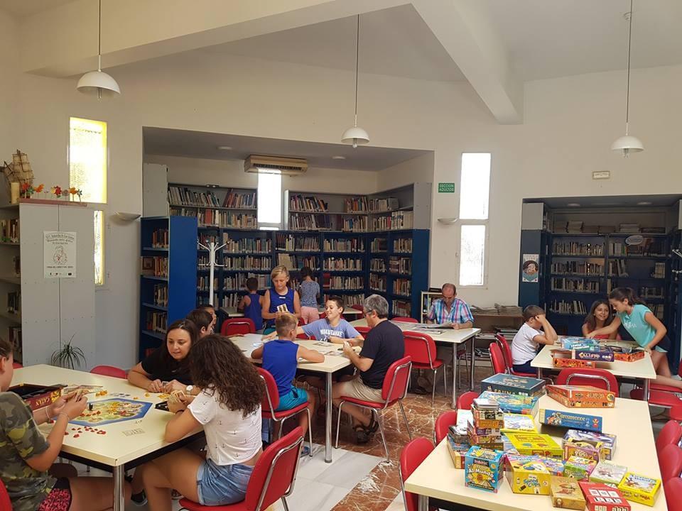 Las bibliotecas de Vícar adaptan sus horarios de apertura a la temporada de verano