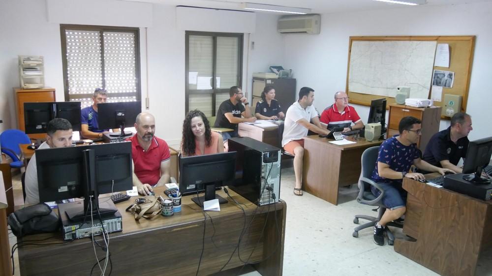 La Policía Local de Adra realiza un curso de formación para la utilización de un nuevo programa de gestión