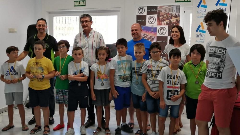 El III Open Internacional de Ajedrez y el II Torneo Escolar de esta disciplina se celebran en Adra