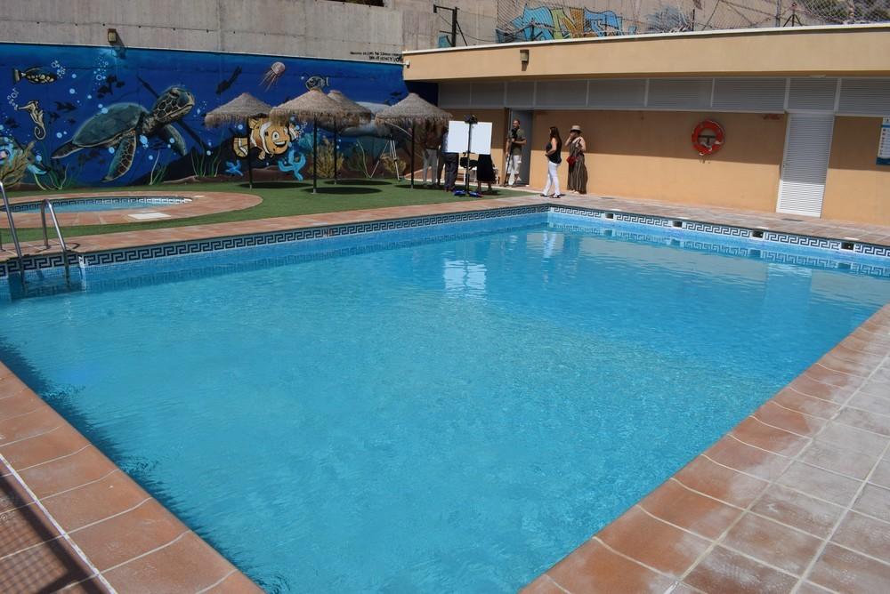 El PSOE de El Ejido solicita al equipo de gobierno local que “tome en serio” la construcción de una piscina al aire libre en Santa María del Águila