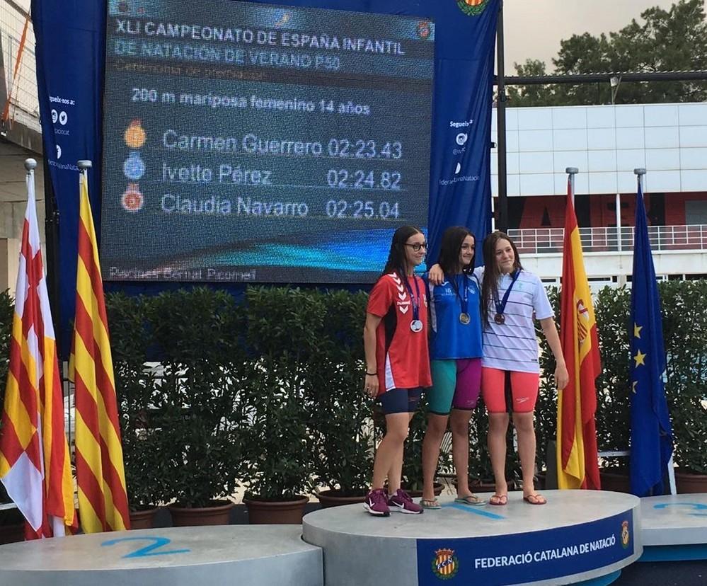 La nadadora Carmen Guerrero, campeona de España en el Nacional Infantil
