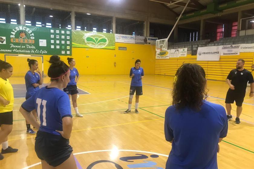 El Campeón de Europa de Fútbol Sala Femenino visita El Ejido