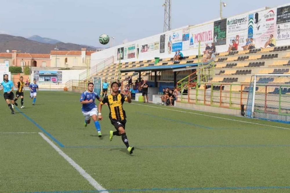 El CD Alhaurino gana 0-2 al Berja CF