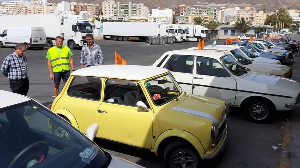 Adra acoge la IX Concentración ‘Club Clásicos Sierra de Segura’ con la participación de cuarenta vehículos