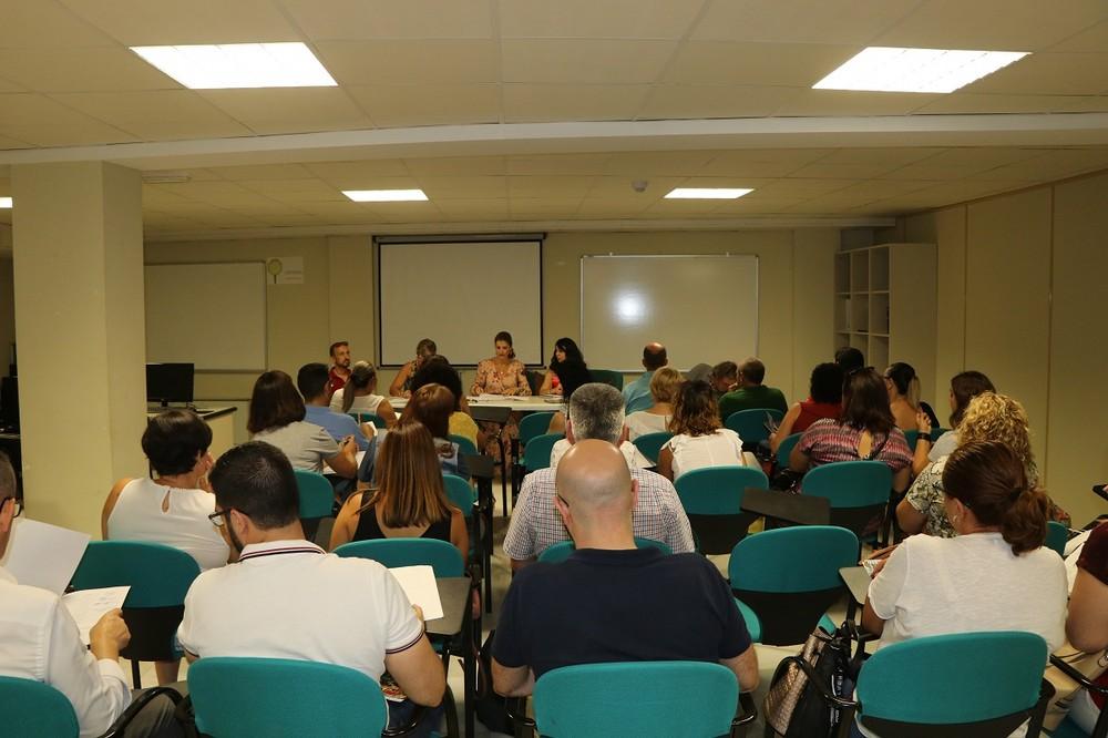 El Consejo de AMPAS de El Ejido repasa las actuaciones realizadas en materia educativa e incide en las previstas por la Junta a corto plazo y medio plazo