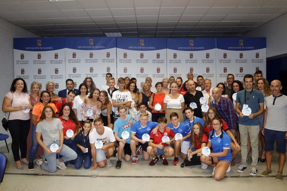 Piscineros Vícar logra el 2º puesto en el Circuito de Travesias de la Diputación