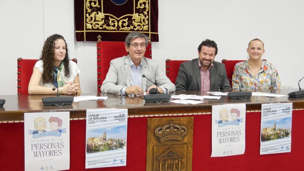 La ciudad de Adra comienza el mes de octubre celebrando la IV Semana de las Personas Mayores