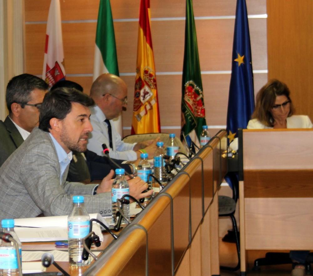 El gobierno local ya trabaja en una nueva ampliación del cementerio de El Ejido con la construcción de 948 nichos más