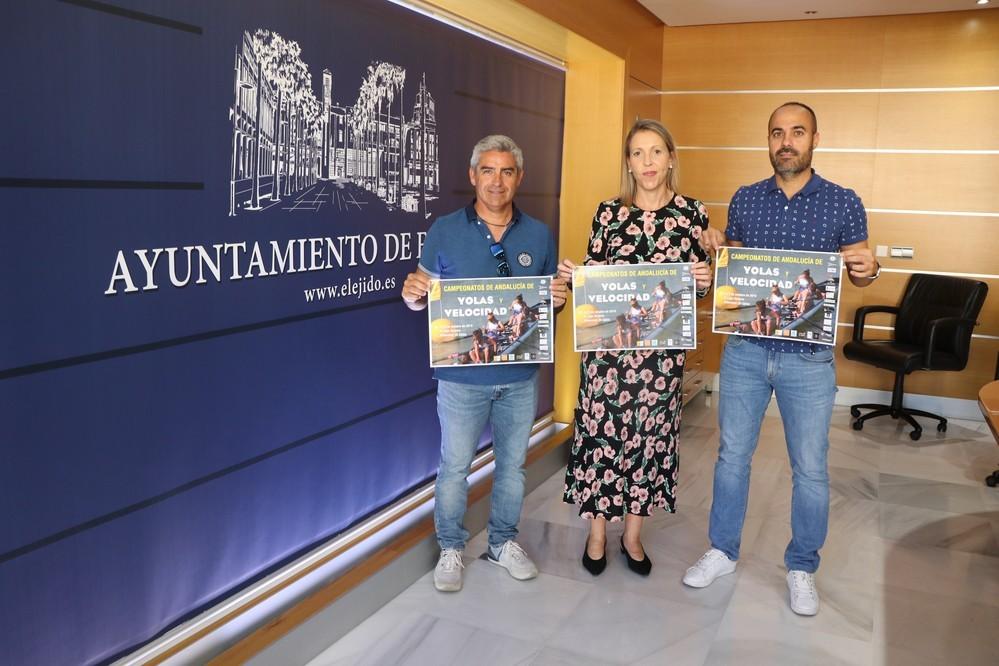 El Lago Victoria de Almerimar acoge este fin de semana el Campeonato de Andalucía de Yola 4 y de Velocidad con cerca de 250 deportistas
