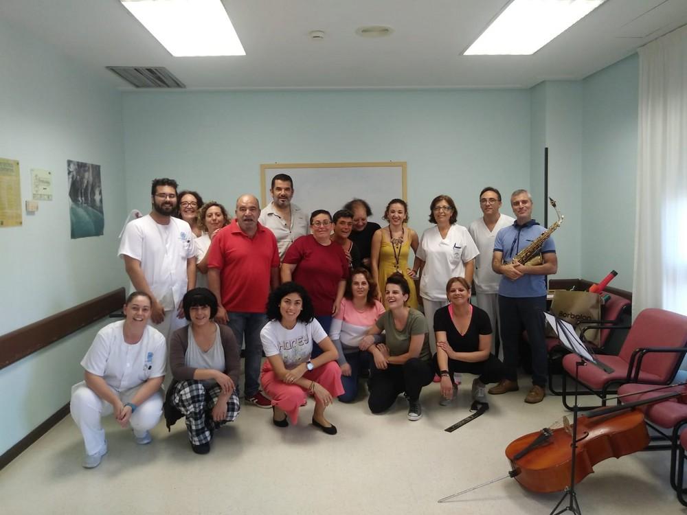 La música protagoniza el Día Mundial de la Salud Mental en el Hospital de Poniente