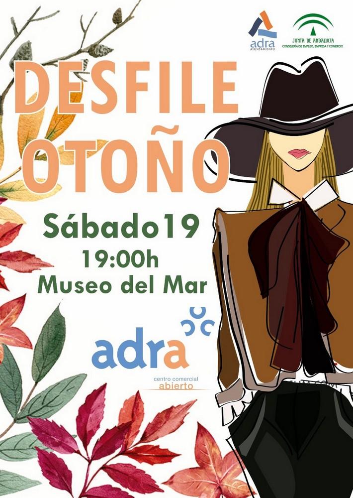 Comercios de Adra muestran las tendencias en ropa y complementos para esta temporada con un desfile