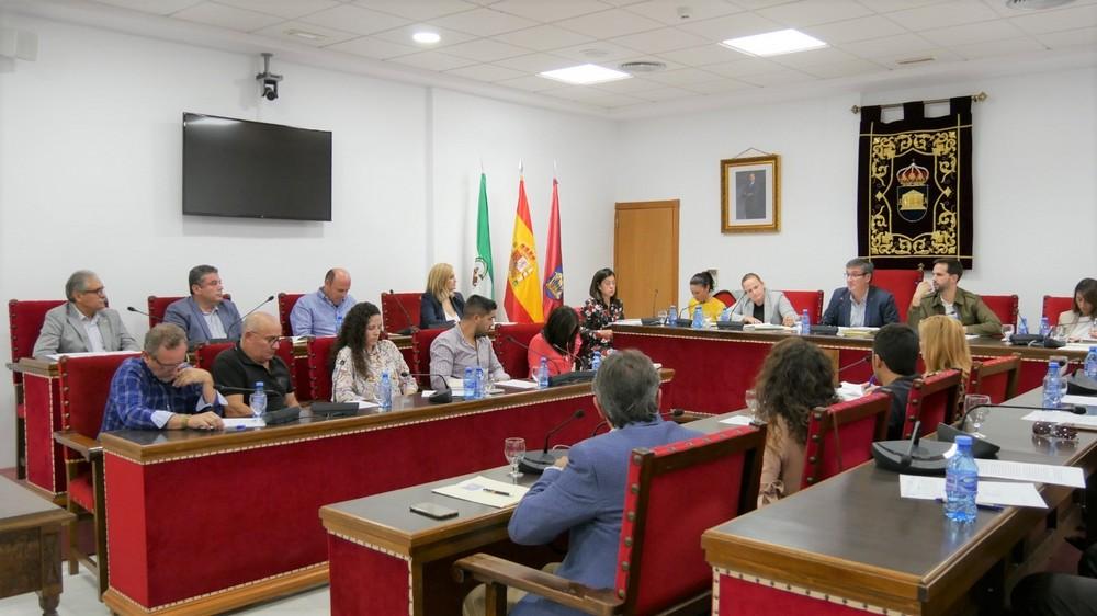 El Ayuntamiento de Adra aprueba una rebaja en el tipo de gravamen del IBI urbano para 2020