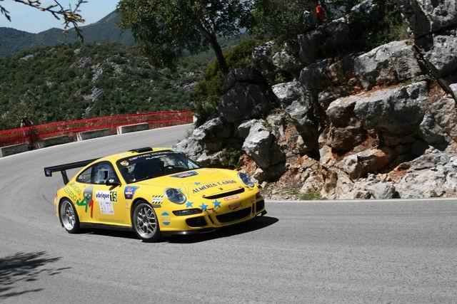 El piloto vicario Maldonado participa este fin de semana en la Subida del Mármol